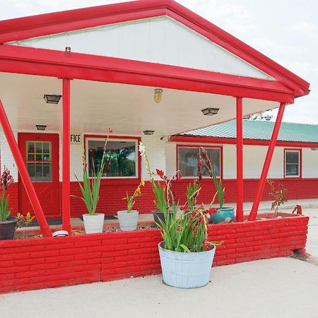 Oyo Hotel Lamberton Hwy 14 Exterior foto